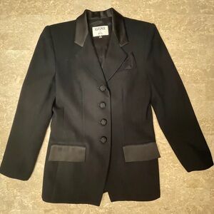 Kasper Black Tailored Blazer with Notched Lapel